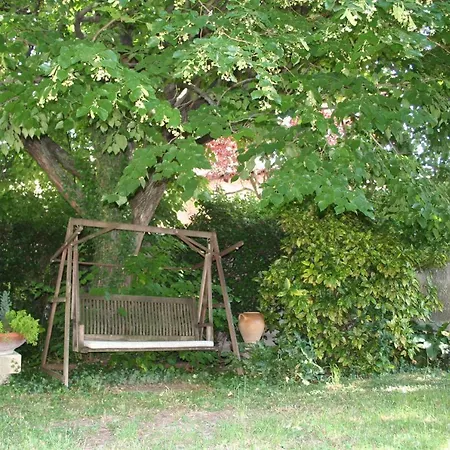 Des Dames Hotel apartamentowy *