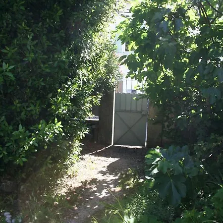 Hotel apartamentowy Des Dames *