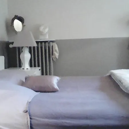 Des Dames Hotel apartamentowy Awinion